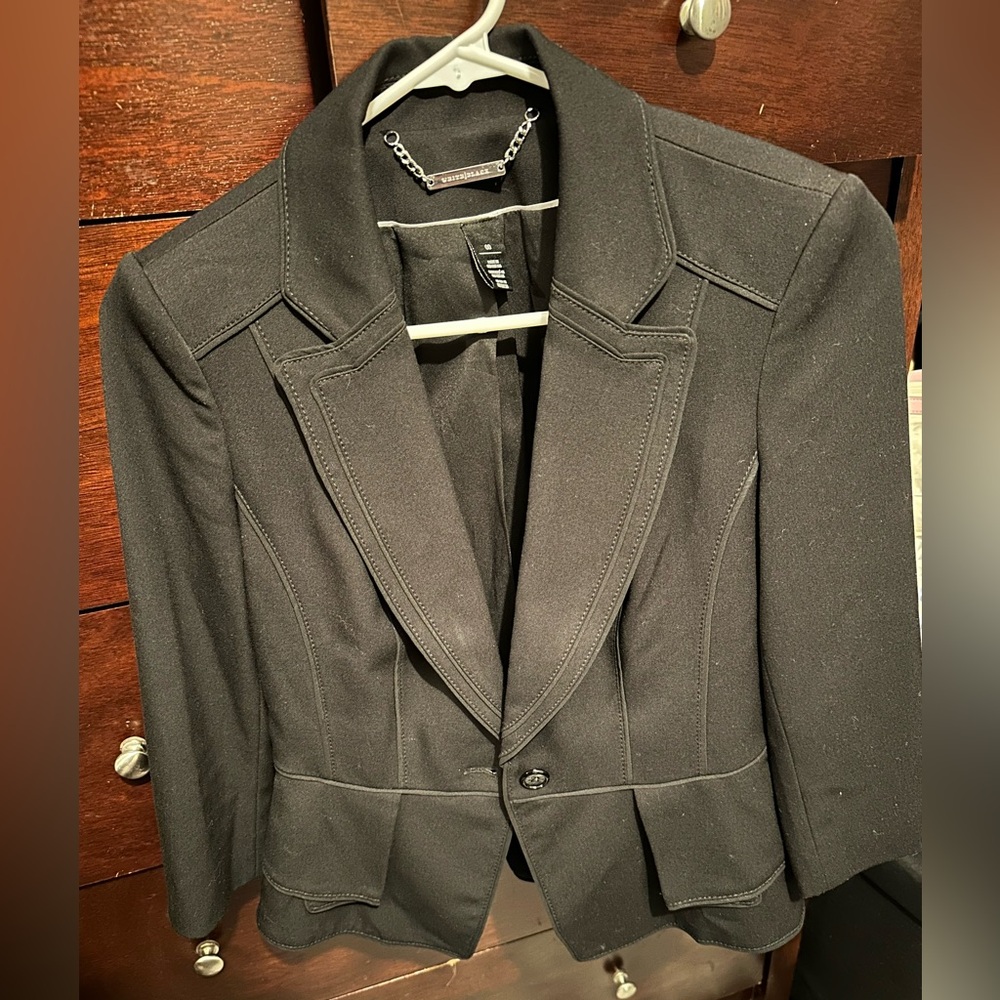 Elegant Black Women's Blazer
